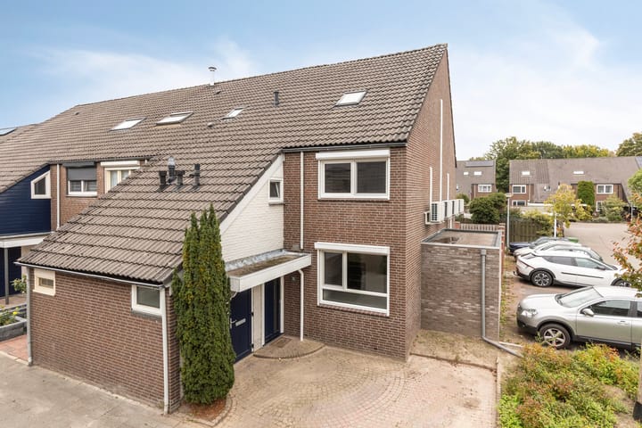 Nederhoven 15 in Weert foto