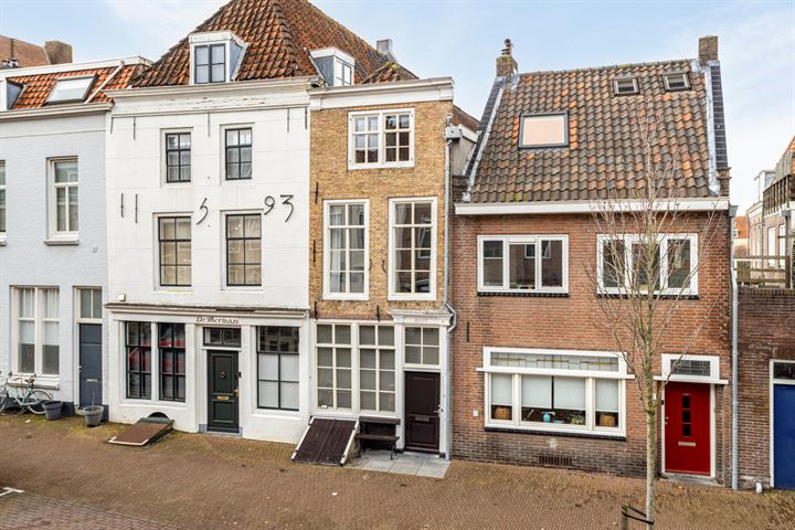 Nederstraat 25 in Middelburg foto