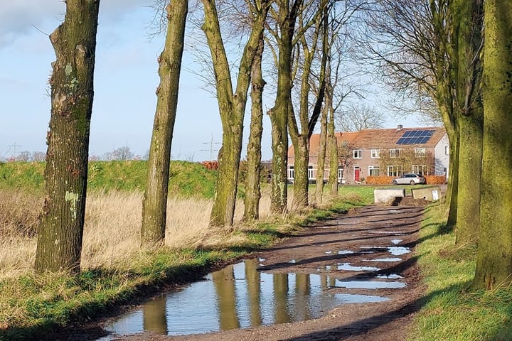 Neelenweg 13 in Weert foto