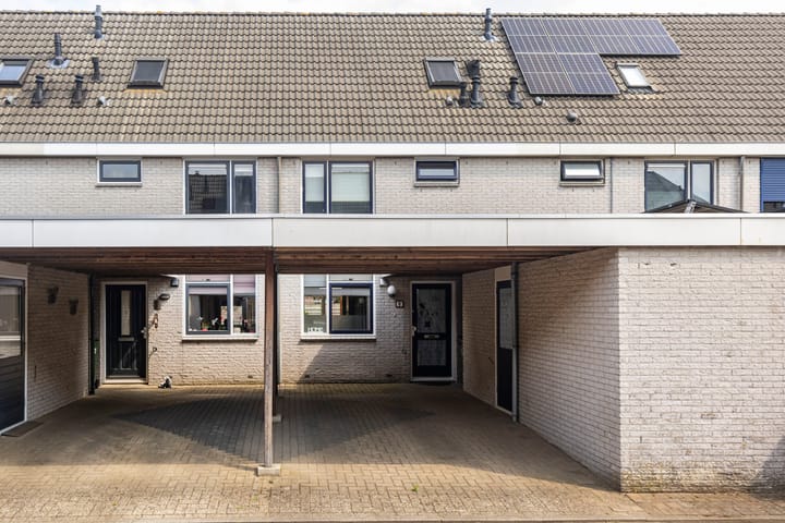Nehrusingel 8 in Ede foto