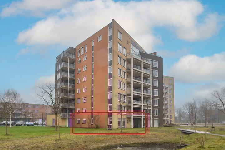 Nelson Mandelastraat 2 in Heerhugowaard foto