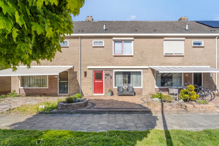 Neptunusstraat 31 in Volendam foto