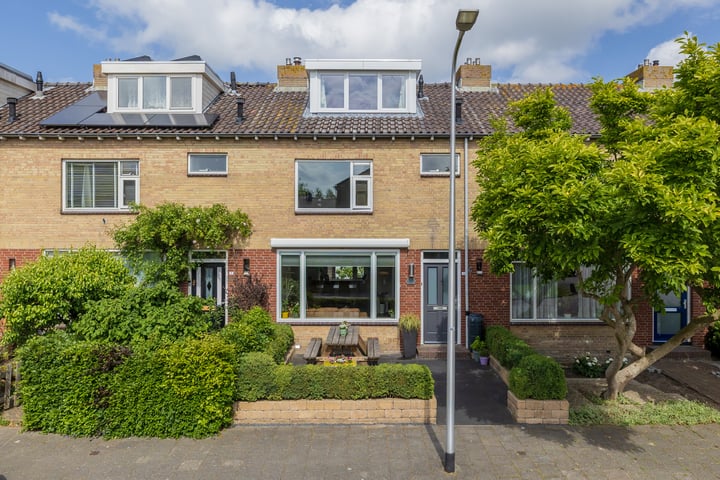 Neptunusstraat 9 in Sassenheim