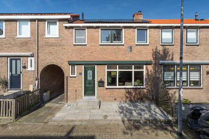 Nessestraat 57 in Dordrecht foto