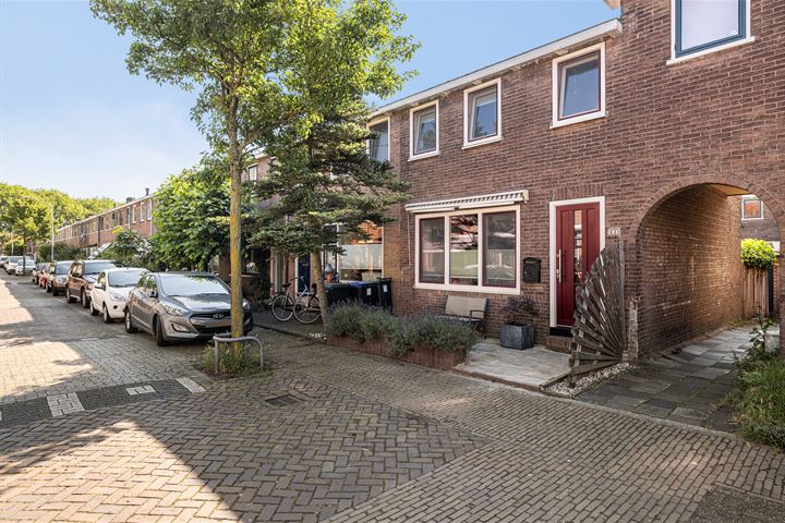 Nessestraat 62 in Dordrecht foto