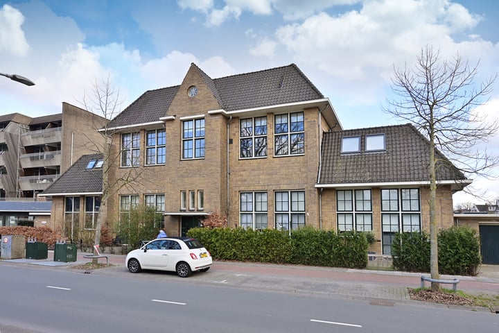 Neuweg 33A in Hilversum foto