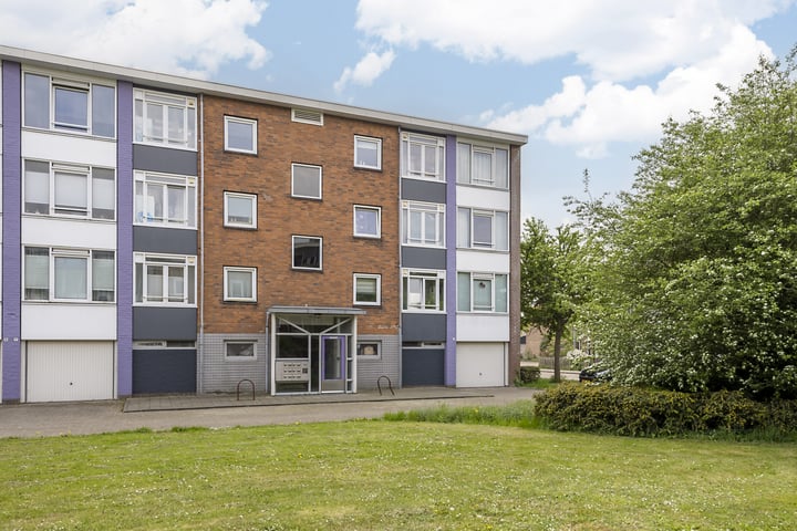 Nicolaas Beetsstraat 5 in Heemskerk foto