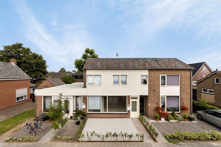 Nicolaas Hooijkaasstraat 13b in Zuilichem foto