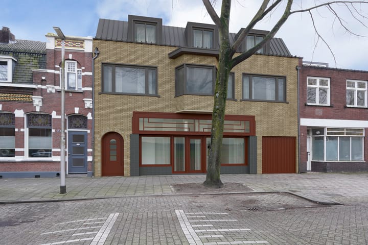 Nicolaas Pieckstraat 11b in Tilburg foto