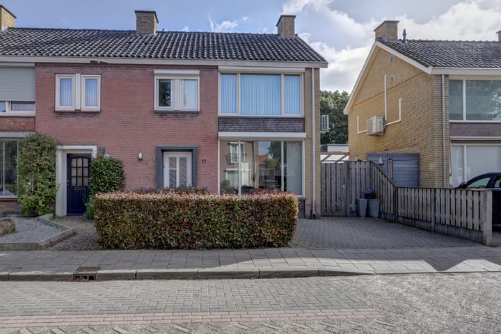 Nicolaas Sichmansstraat 17 in Eersel