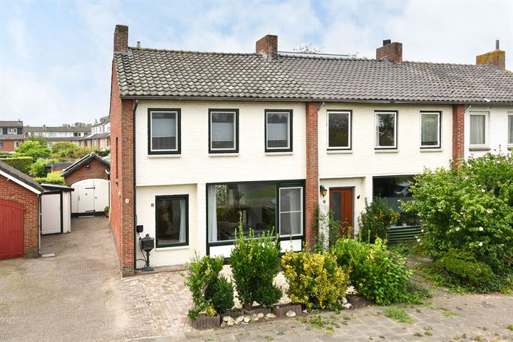 Nicolaas van der Steenstraat 8 in Mijdrecht foto
