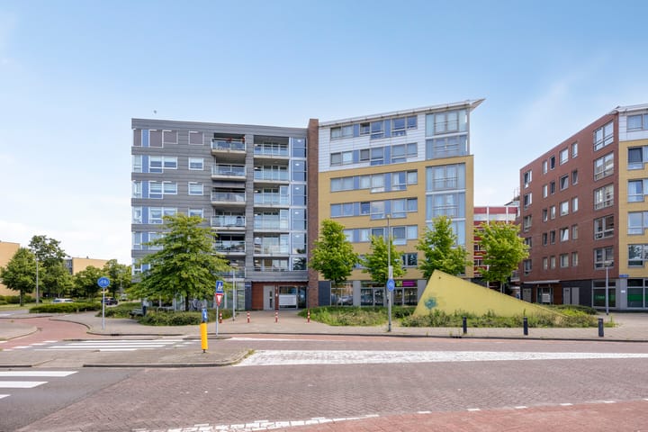 Nieuwe Damlaan 812 in Schiedam foto