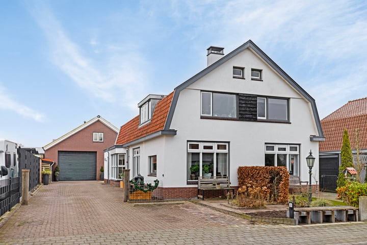 Nieuwe Kerkstraat 3 in Nijkerkerveen foto