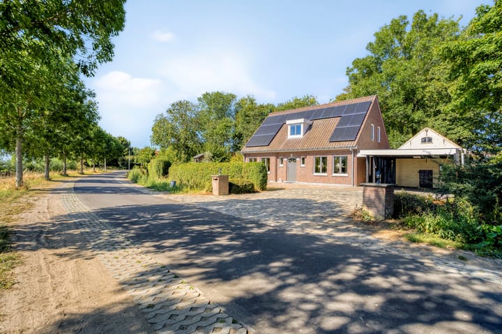 Nieuwe Kerkweg 1 in Scharendijke