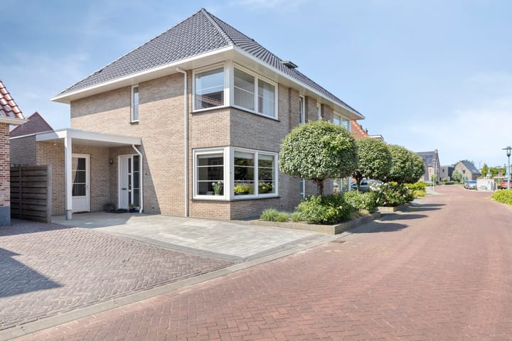 Nieuwe Land 36 in Zoutelande foto