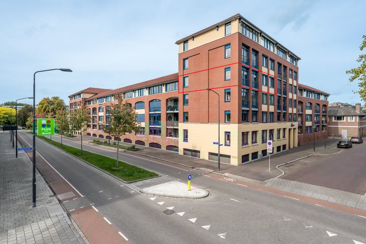 Nieuwe Markt 101 in Uden foto