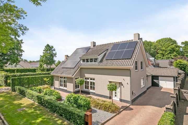 Nieuwe Provincialeweg 15 in Maren-Kessel foto