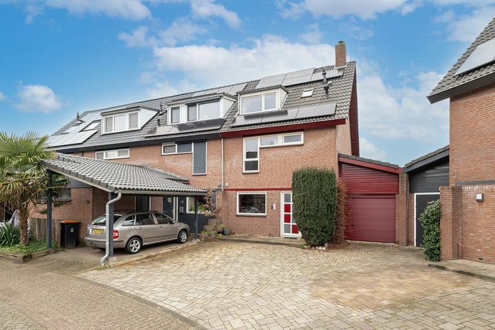 Nieuwe Pyramide 56 in Wijk bij Duurstede foto