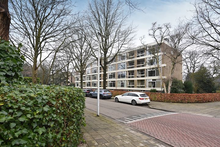 Nieuwe 's-Gravelandseweg 46C in Bussum foto
