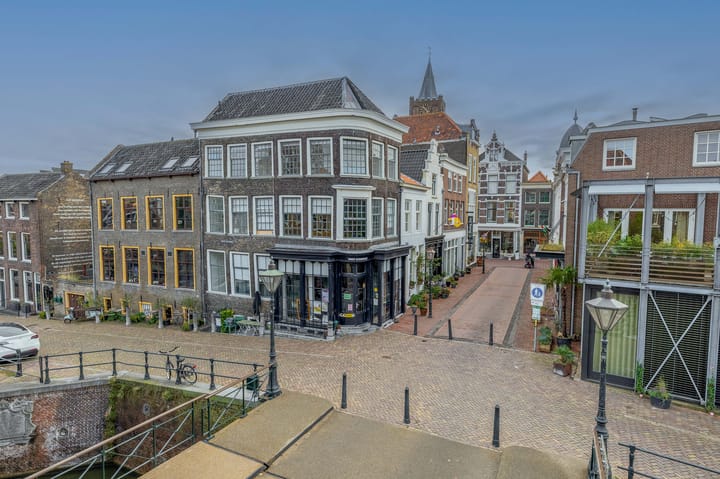 Nieuwe Sluisstraat 2A in Schiedam foto