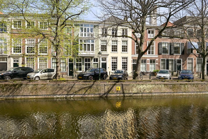 Nieuwe Uitleg 18 in 's-Gravenhage foto