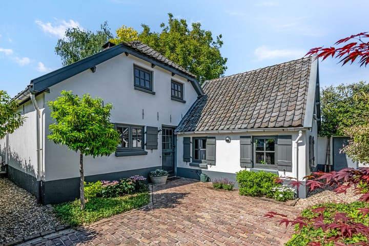 Nieuwe weg 25 in Ingen foto