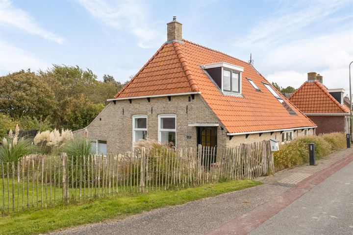 Nieuwebildtdijk 426 in St.-Jacobiparochie foto