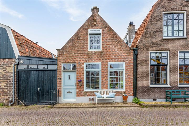 Nieuwehaven 44 in Edam foto