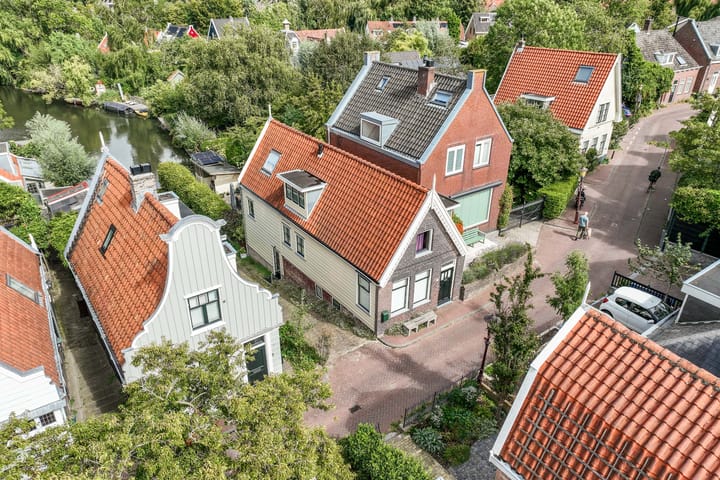 Nieuwendammerdijk 241 in Amsterdam foto