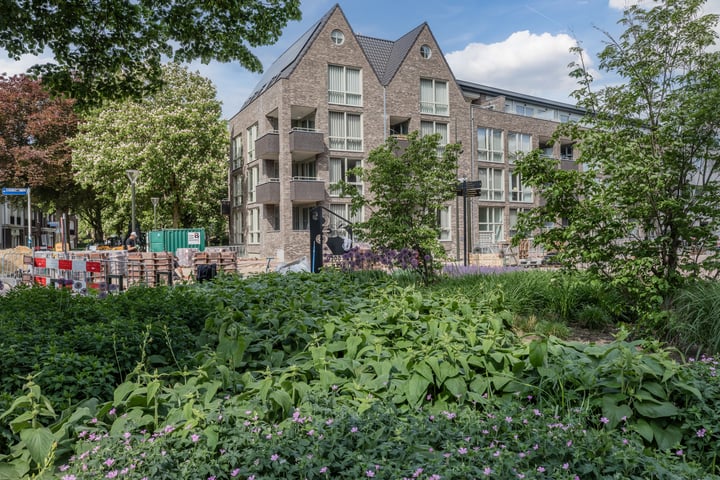 Nieuwendijk 1 in Geldrop foto