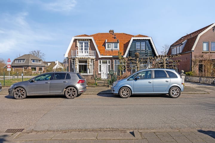 Nieuwendijk 100 in Woerden foto
