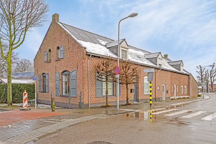 Nieuwendijk 19 in Stevensweert foto