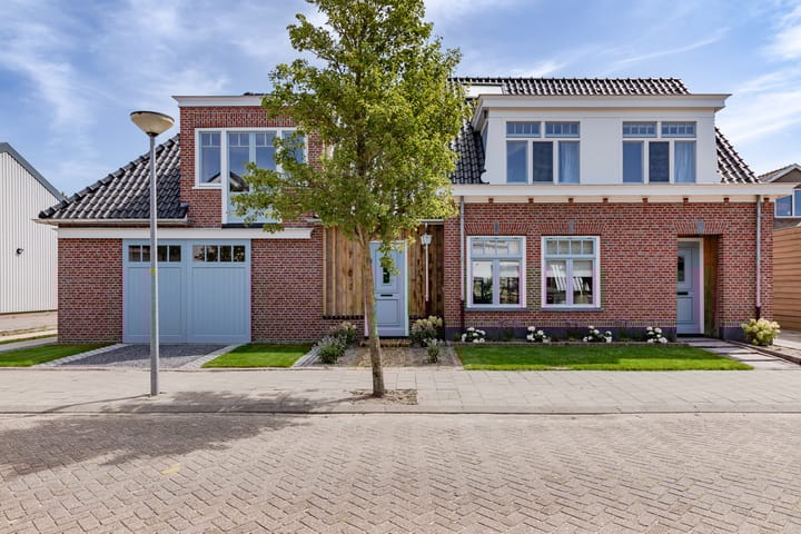 Nieuweweg 5 in Anna Paulowna foto