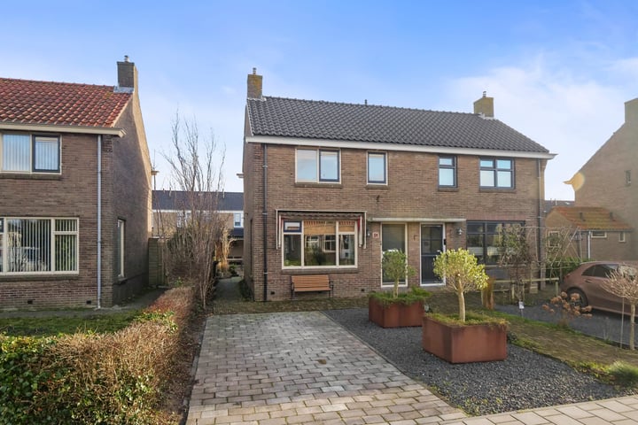 Nieuweweg 51 in Anna Paulowna foto
