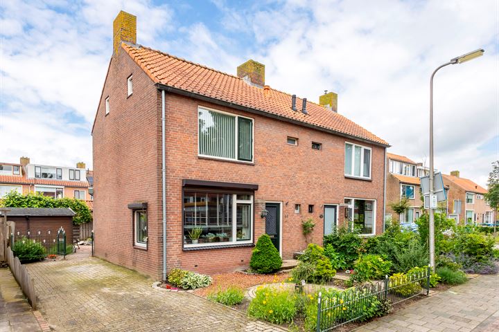 Nieuwpoortseweg 44 in Nieuwpoort foto