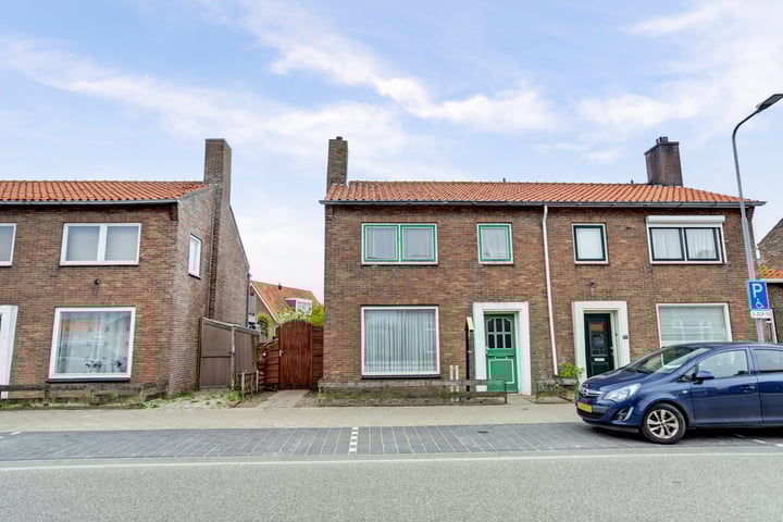 Nieuwstraat 12 in Zoutelande foto