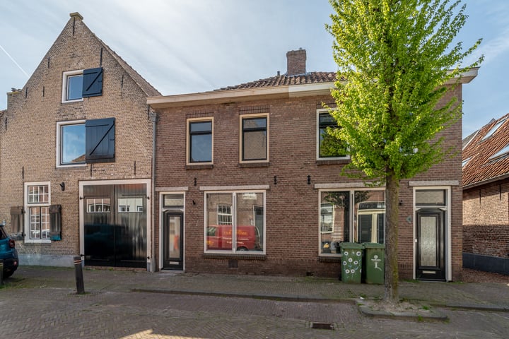 Nieuwstraat 13 in Ameide foto