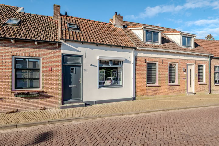 Nieuwstraat 16 in Ovezande foto