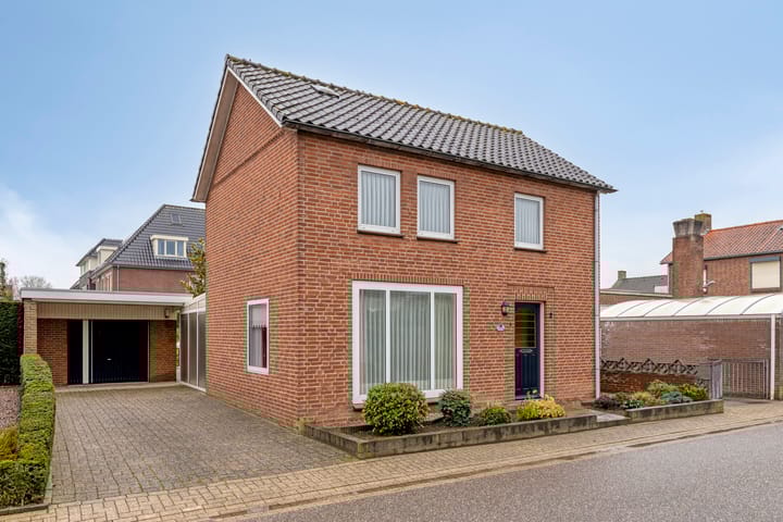 Nieuwstraat 2 in Oeffelt