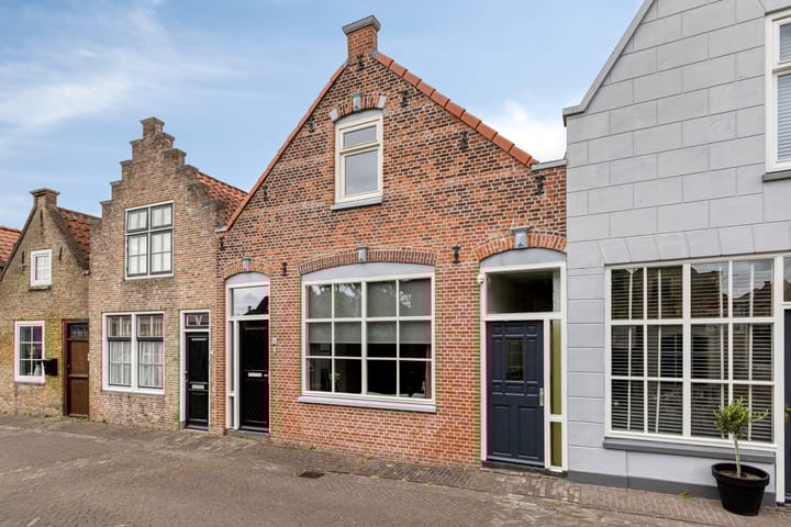 Nieuwstraat 21 in Brouwershaven foto