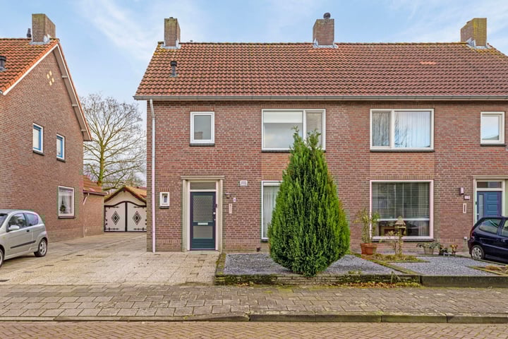 Nieuwstraat 4 in Asten foto