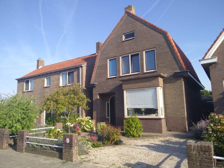 Nieuwstraat 7 in Groede foto