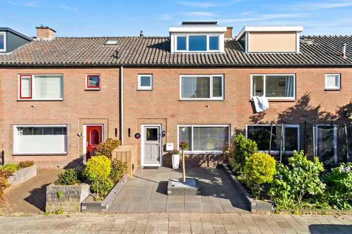 Nieuwveenstraat 27 in Nootdorp