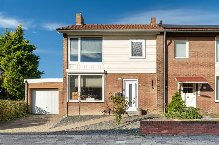 Nieuwwijkstraat 9 in Schinveld foto