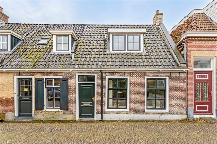Nije Buorren 10 in Woudsend foto