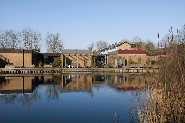 Nijenrode 27 in Landsmeer foto