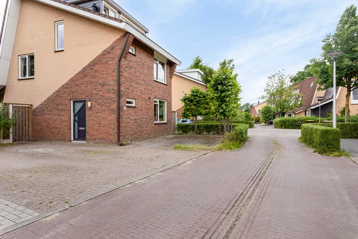 Nijmansbos 63 in Enschede foto