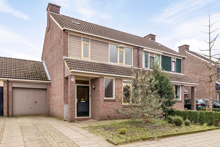 Nijverdalseweg 98 in Rijssen foto