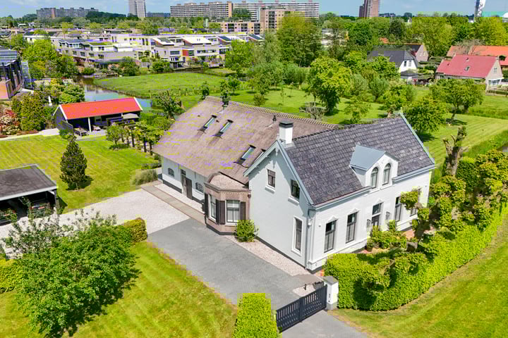 Nijverheidstraat 297 in Capelle aan den IJssel