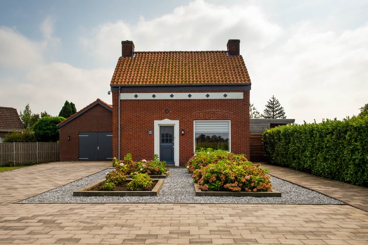 Nijverheidstraat 38 in Hoogerheide foto